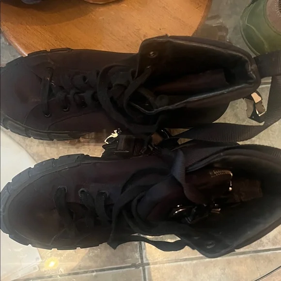 Prada Black Sneakers with Detachable Pouch - Picture 3 of 3